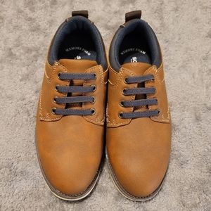 Boys Sonoma dress shoes